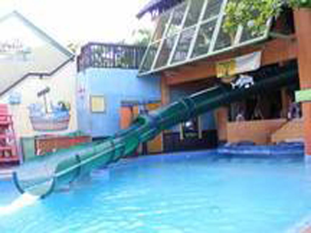 Sky Castles Apt J3 Ocho Rios Luaran gambar
