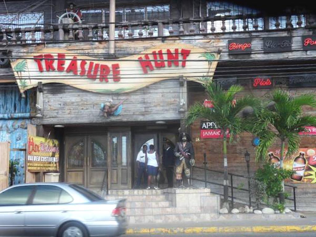 Sky Castles Apt J3 Ocho Rios Luaran gambar