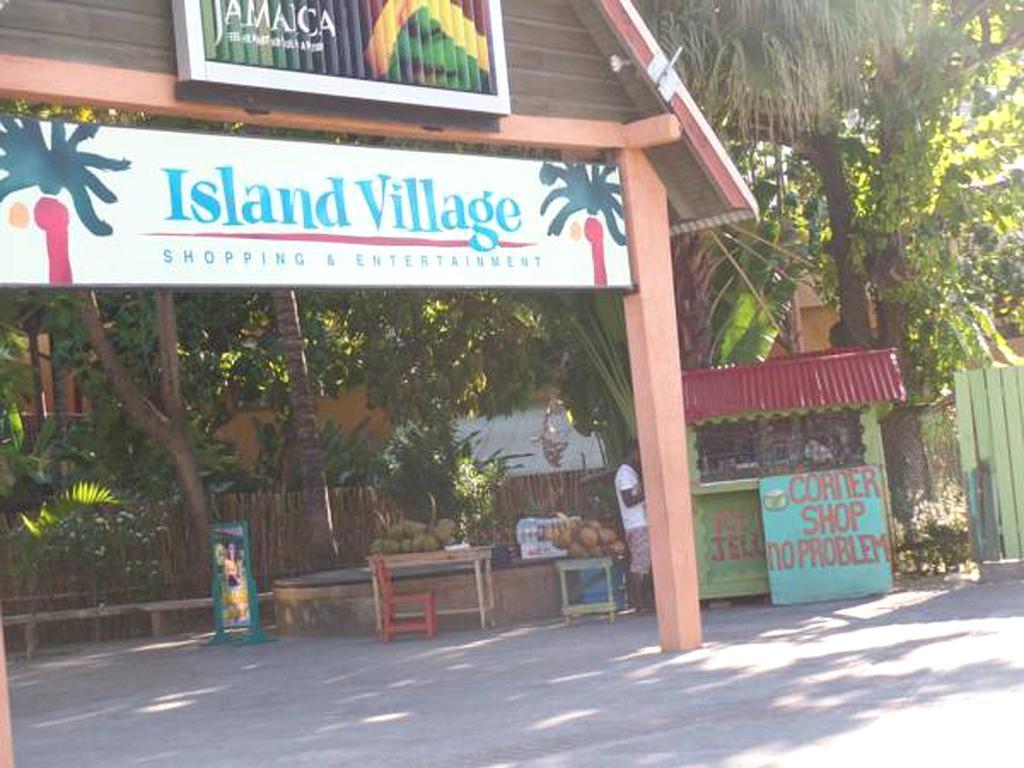 Sky Castles Apt J3 Ocho Rios Luaran gambar